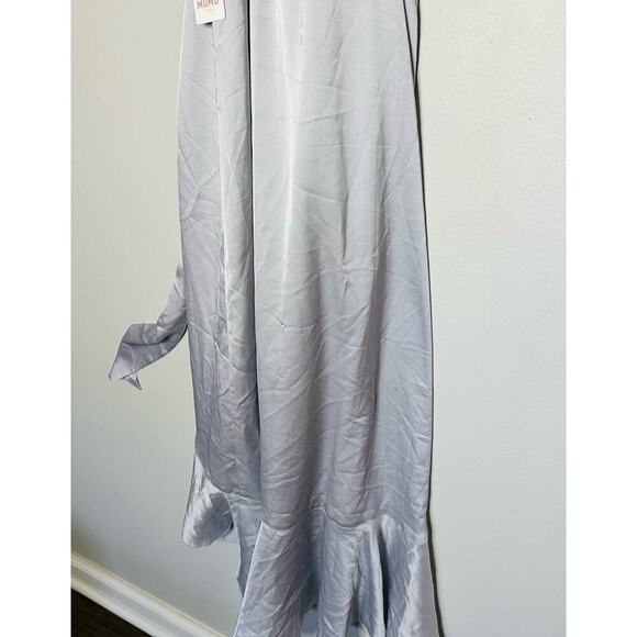 Show Me Your Mumu Samantha Silver Ruffle Layer Wrap Dress Size Extra Small NWT - Picture 9 of 16